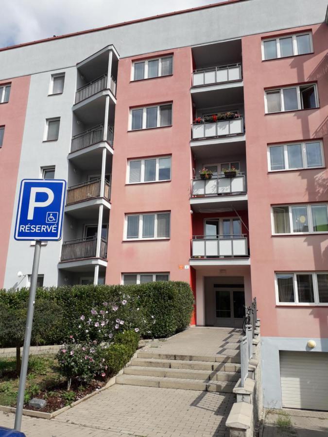 Peskova, Byt O 2 Pokojich S Terasou Olomouc Ngoại thất bức ảnh